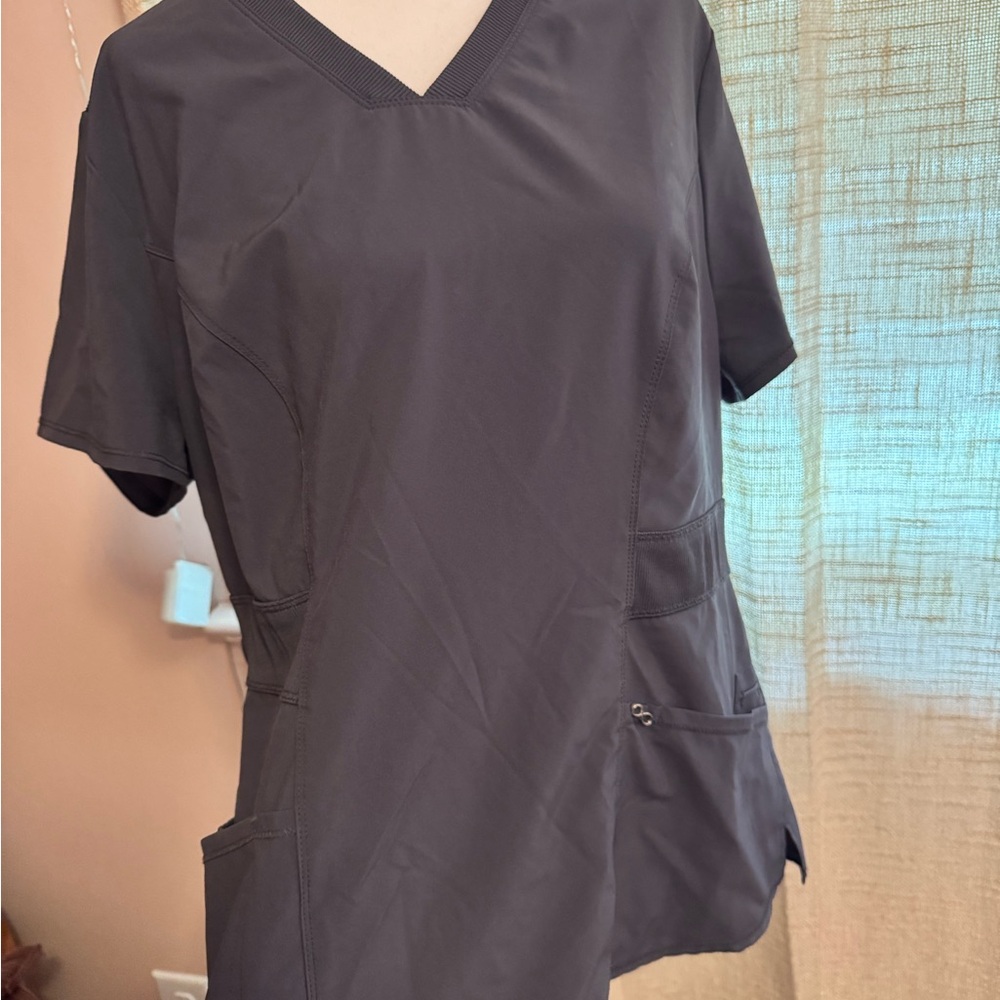 INFINITY Charcoal Short Sleeve Top
